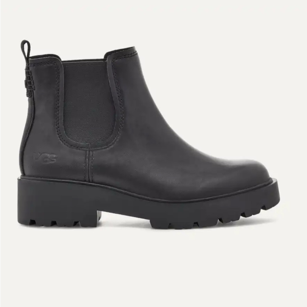 Markstrum UGG black booties - Picture 2 of 11